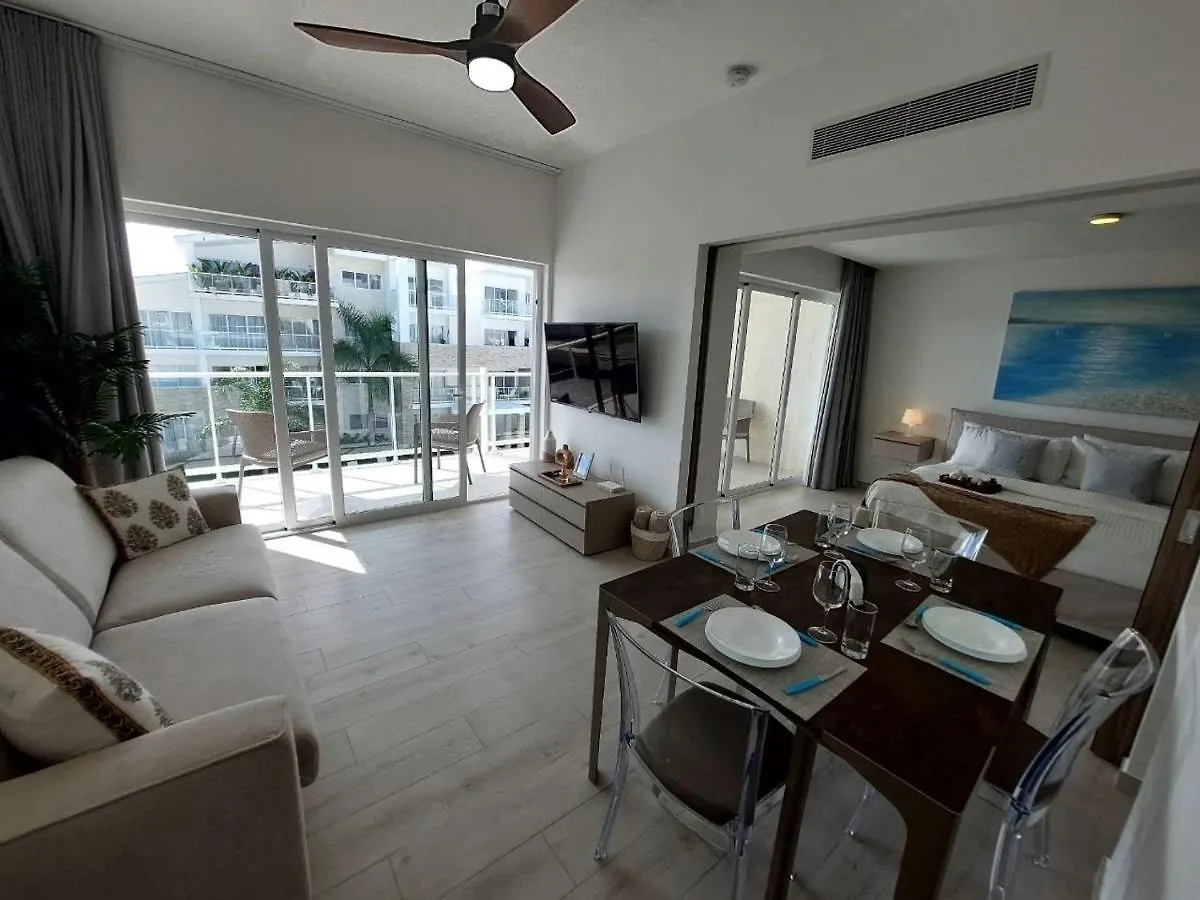 Beach Haven 1Bdr Condo Paseo Playa Coral - 305 بونتا كانا